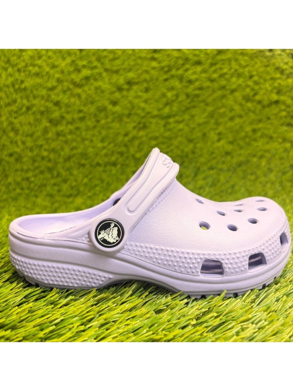 Crocs Classic Clog Girls Size 11C Purple Beach Casual Outdoor Slip On Sandals